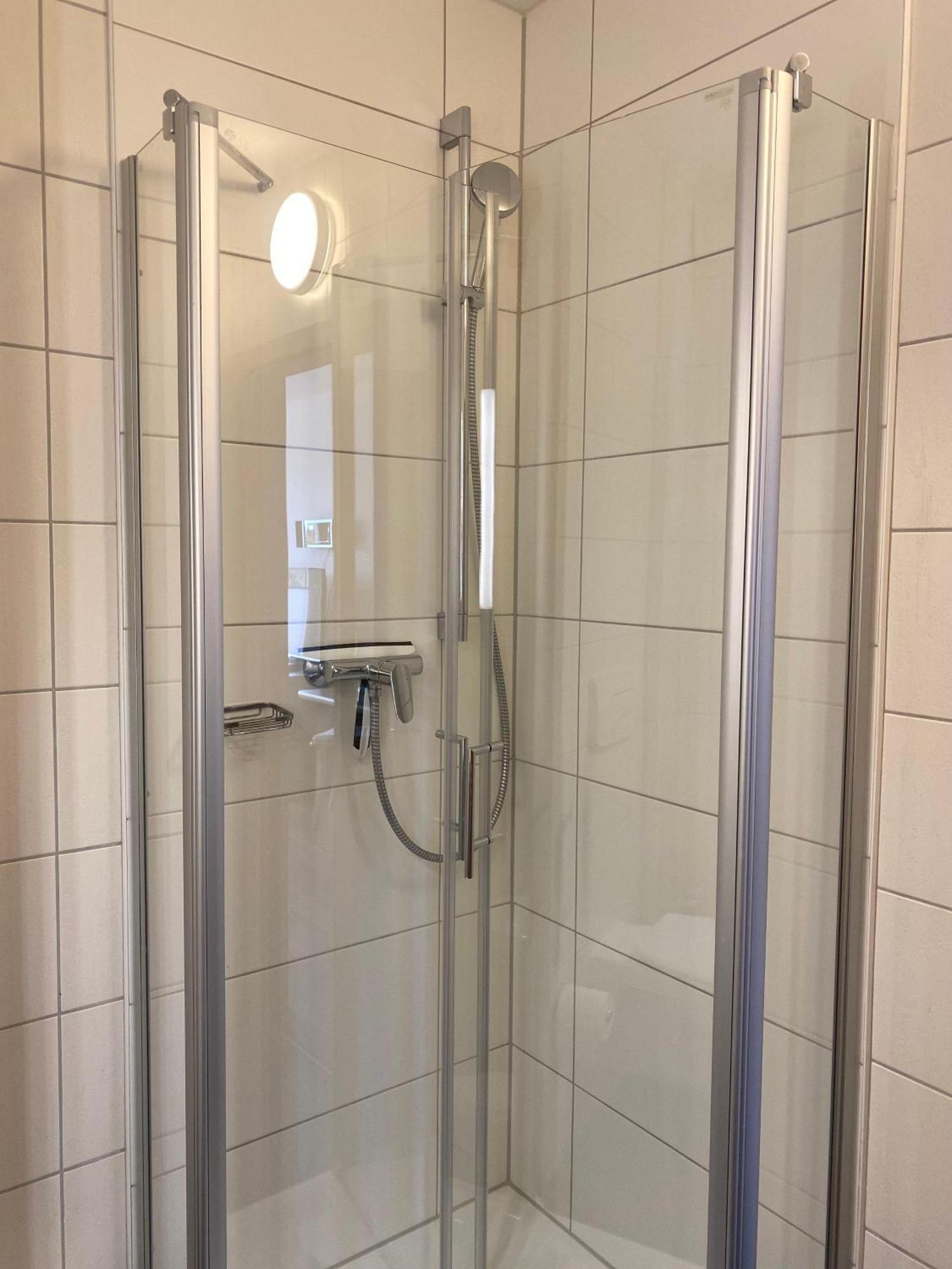 Yachthafenresidenz-Wohnung-9203-894 Kuehlungsborn Exterior foto